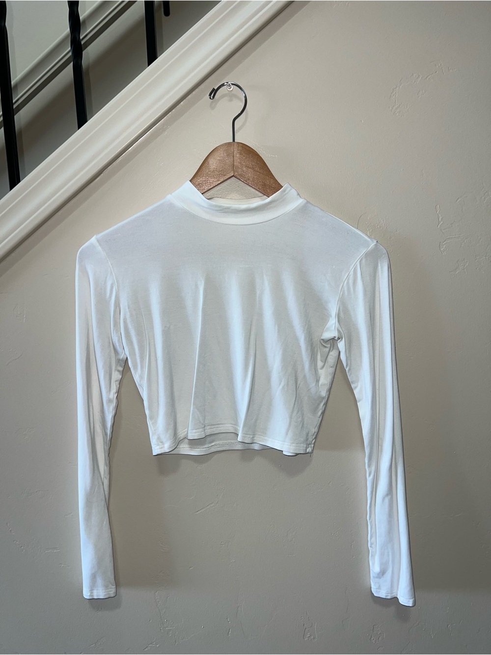 Amazon Women's White Long-Sleeve Cropped Mock Neck Top
